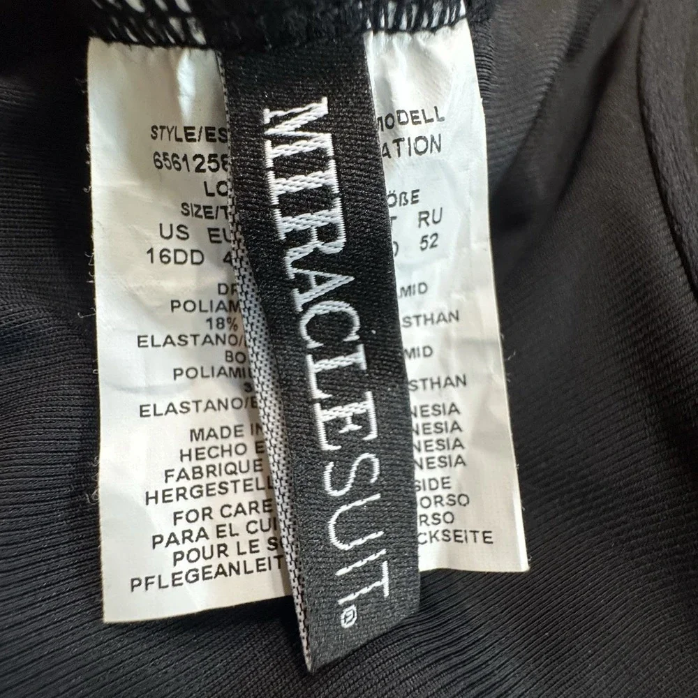 Miraclesuit Temptation Underwire Swimsuit Size 16 DD Cup